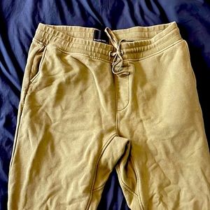 L Banana Republic green joggers